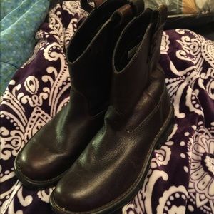 C.E Schmidt leather ladies bootsl